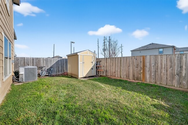 Building Photo - 2707 Piney Lake Ct