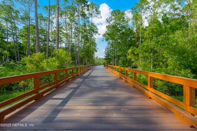 Building Photo - 674 Coconut Palm Pkwy