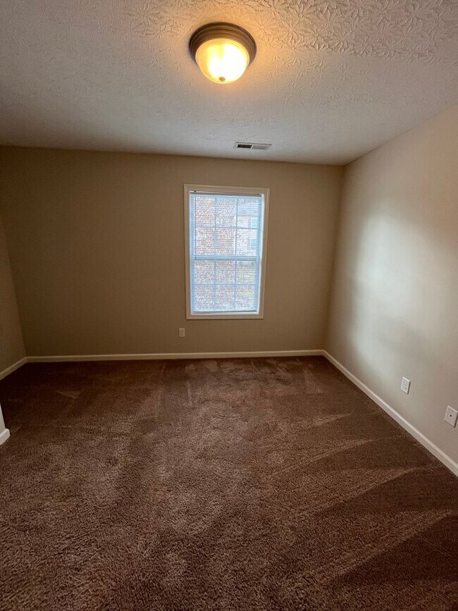 Building Photo - Upper Stone Apartments