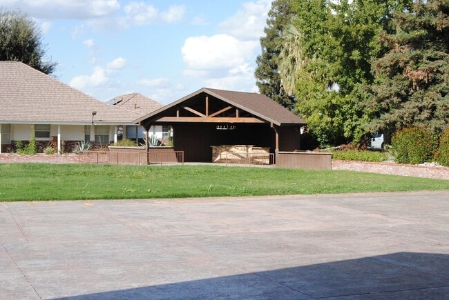 Building Photo - 14500 Maricopa Hwy