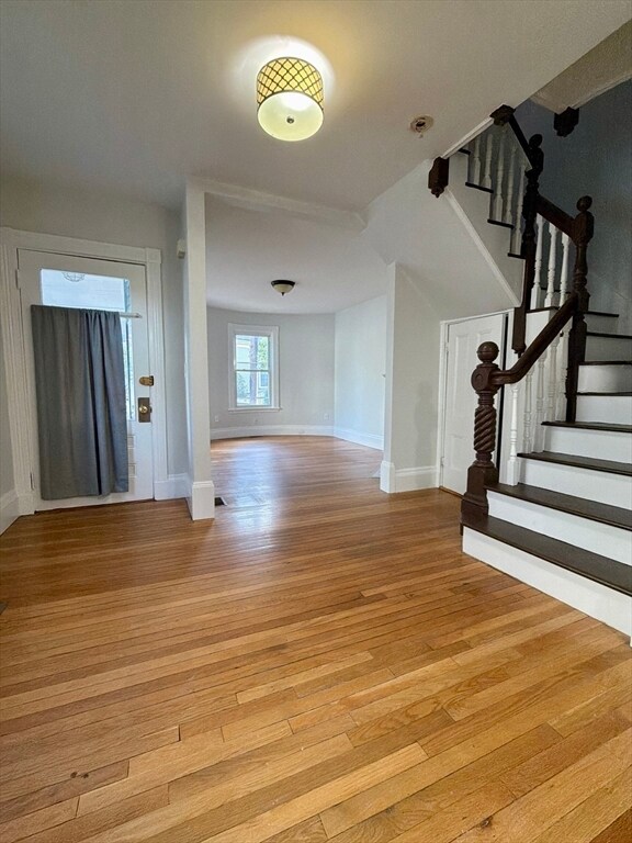 Building Photo - 65 Pearl St