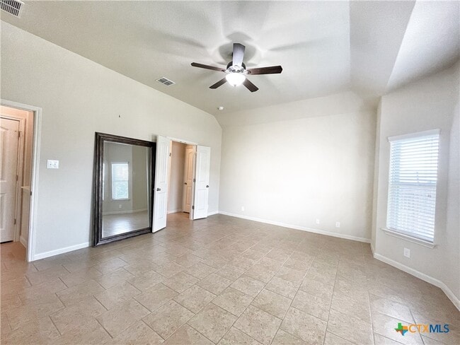 Building Photo - 2743 Wheatfield Wy