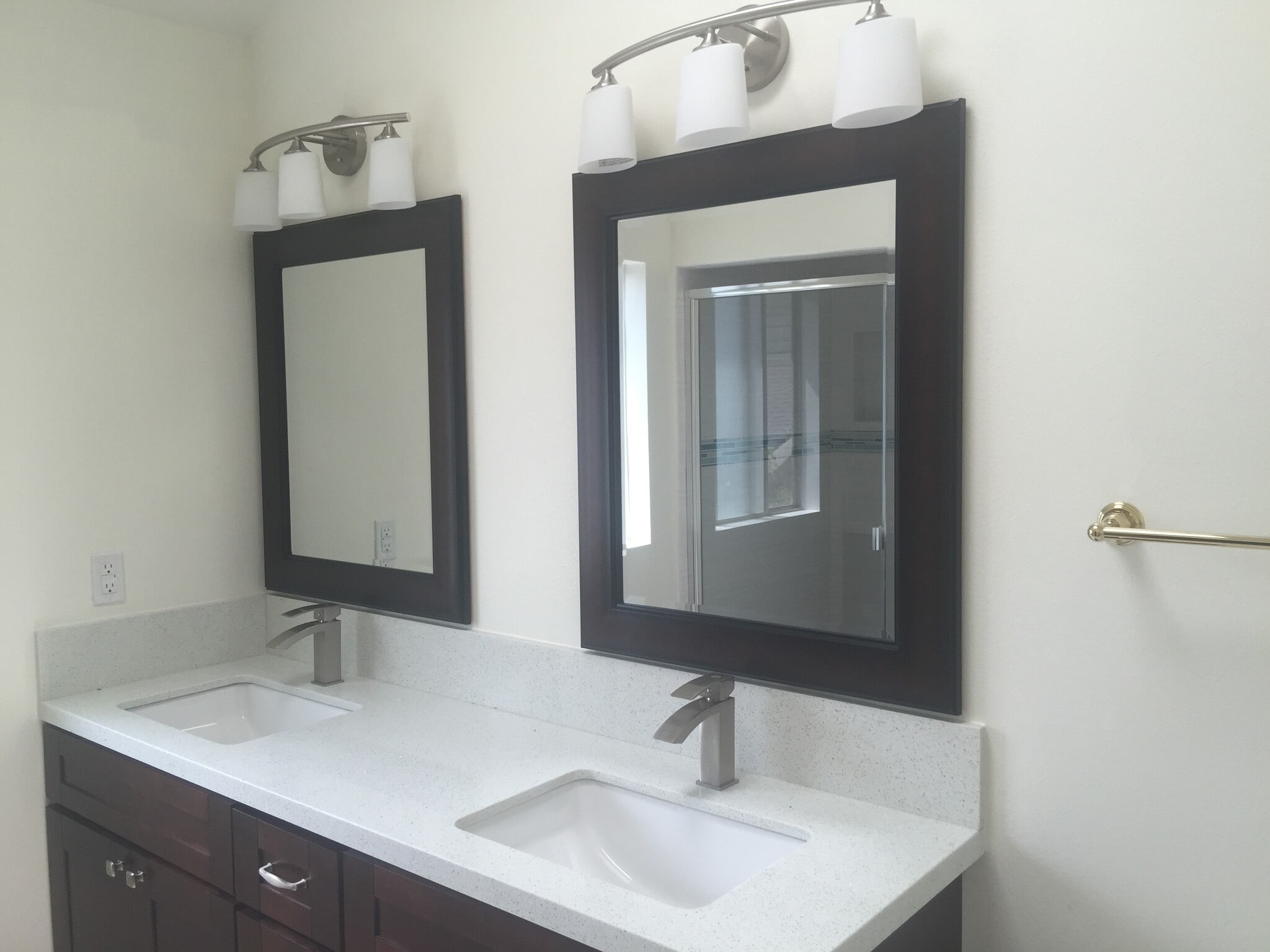 Master Bath - 1815 Morgan Ln