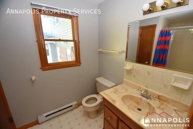 Building Photo - 804 Pin Oak Rd