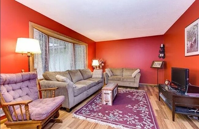 Building Photo - 10554 Monticello Ln N