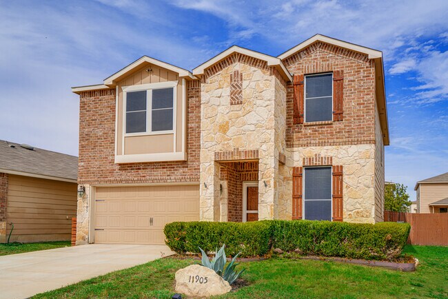 Building Photo - 11905 Fieldcrest Run