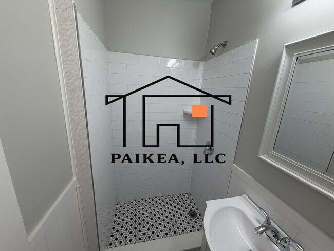 Building Photo - 2915 Burroughs St