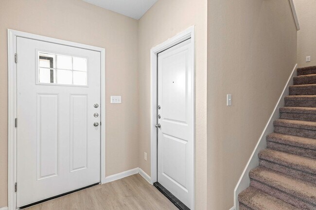 Building Photo - 2805 Armaan Way