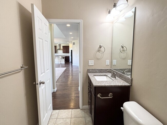 Building Photo - 3859 W Young Lucerne Cir