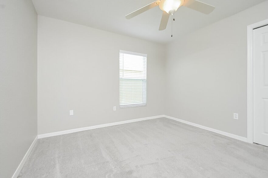 Building Photo - 4668 Great Blue Heron Dr
