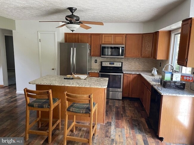 Building Photo - 8309 Richardson Nursery Rd