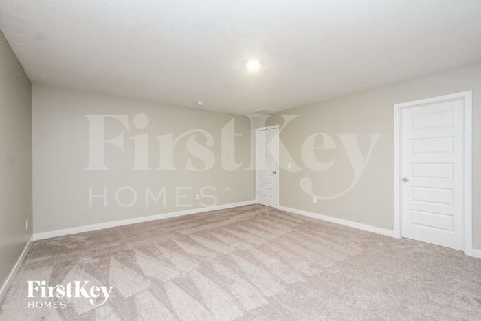 Building Photo - 939 Shadow Dr