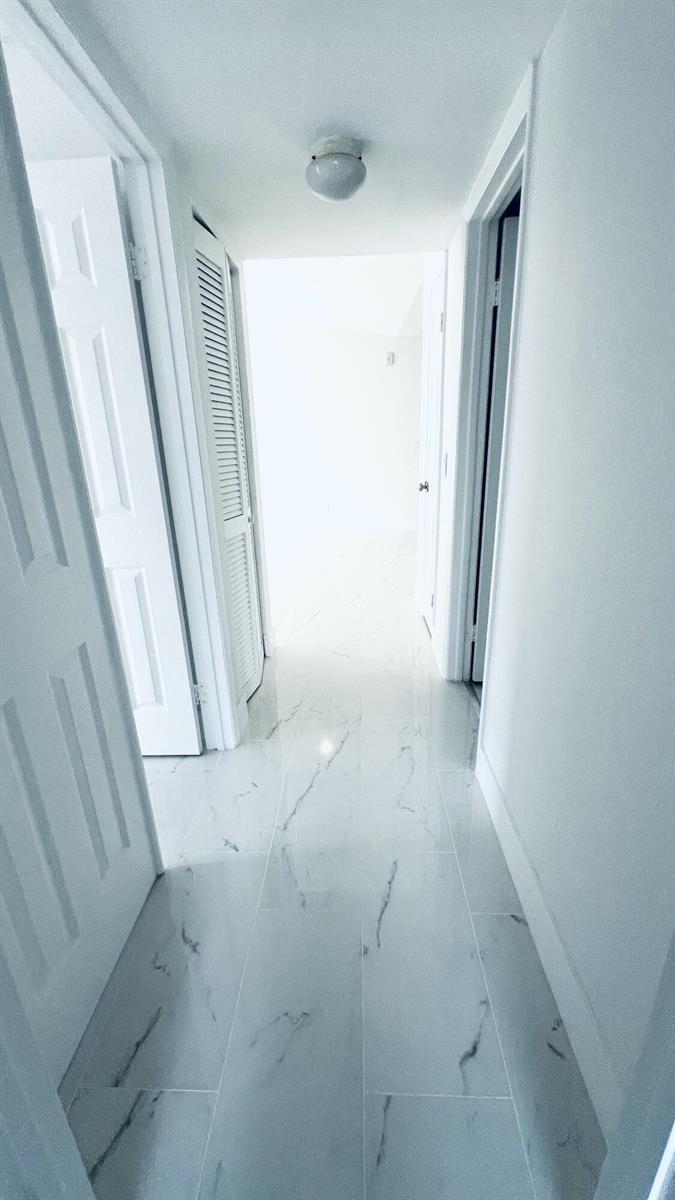 Building Photo - 1825 Palm Cove Blvd