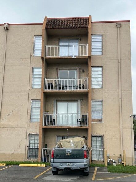 Building Photo - 4713 NW 7th St