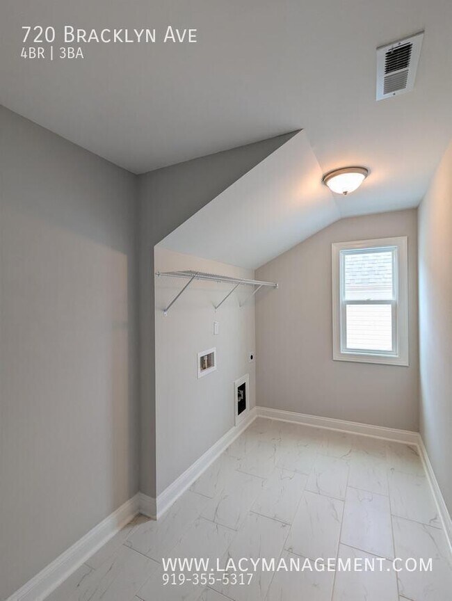 Building Photo - 720 Bracklyn Ave