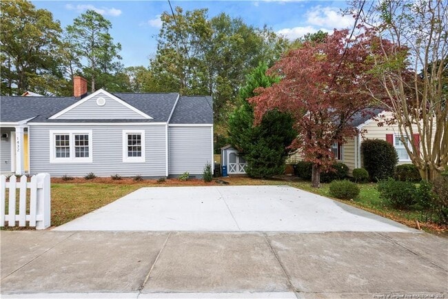 Building Photo - 1432 Summitt Ave