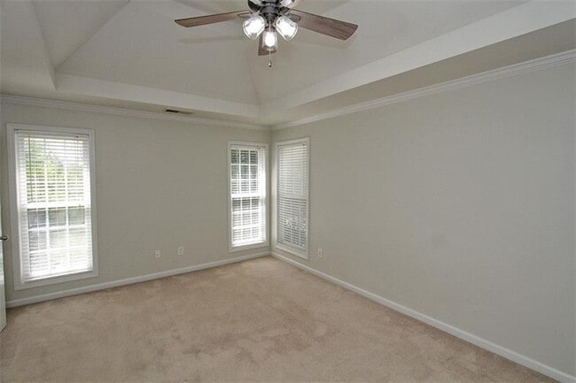 Building Photo - 2210 Orchard Park Cir NW