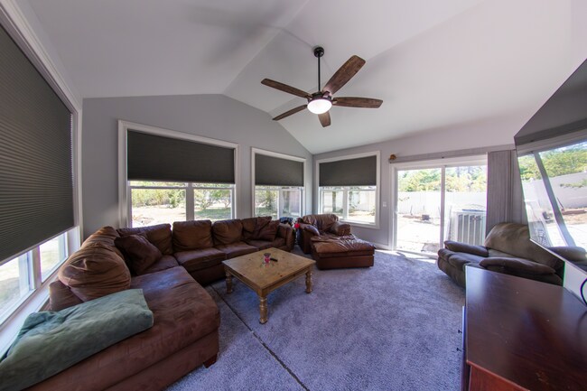 Building Photo - Barnards Landing Road | 3 bedrooms, 2 baths