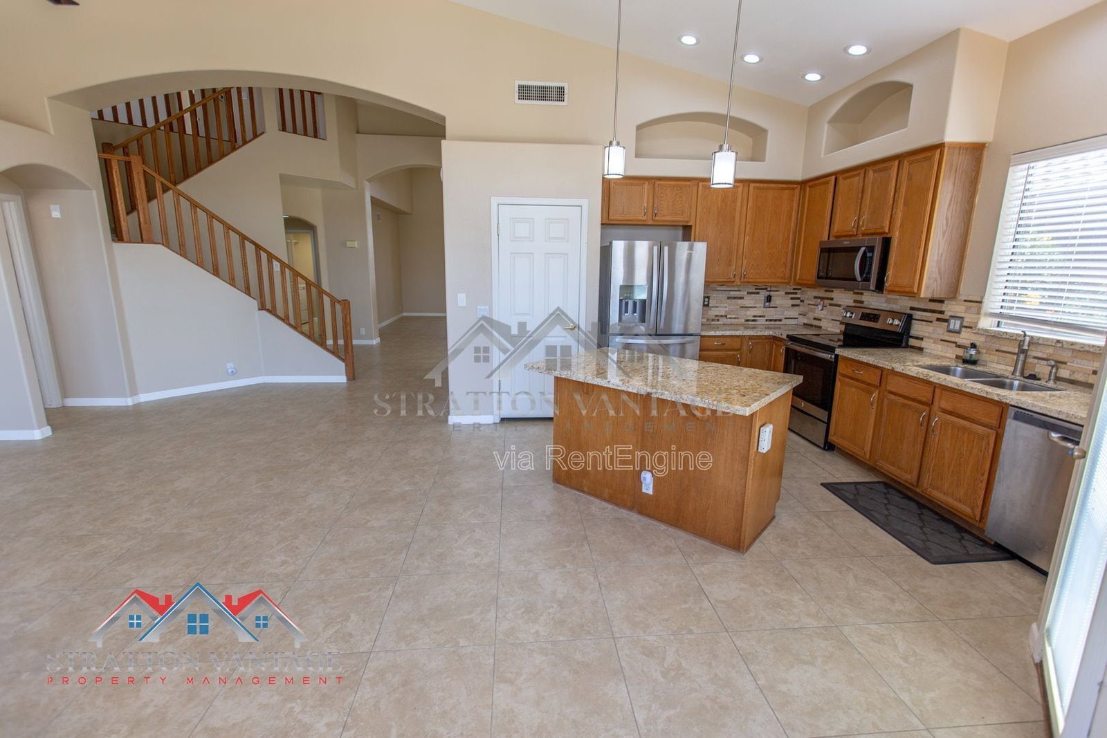 Building Photo - 6152 W Irma Ln