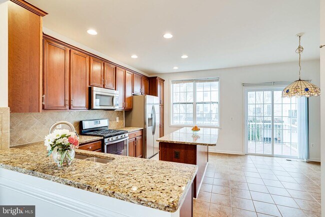Building Photo - 43190 Whelplehill Terrace