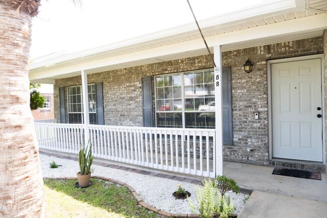 Building Photo - Three Bedroom Home Available NOW near 331 Bridge! With Solar!! Basic internet included as well!