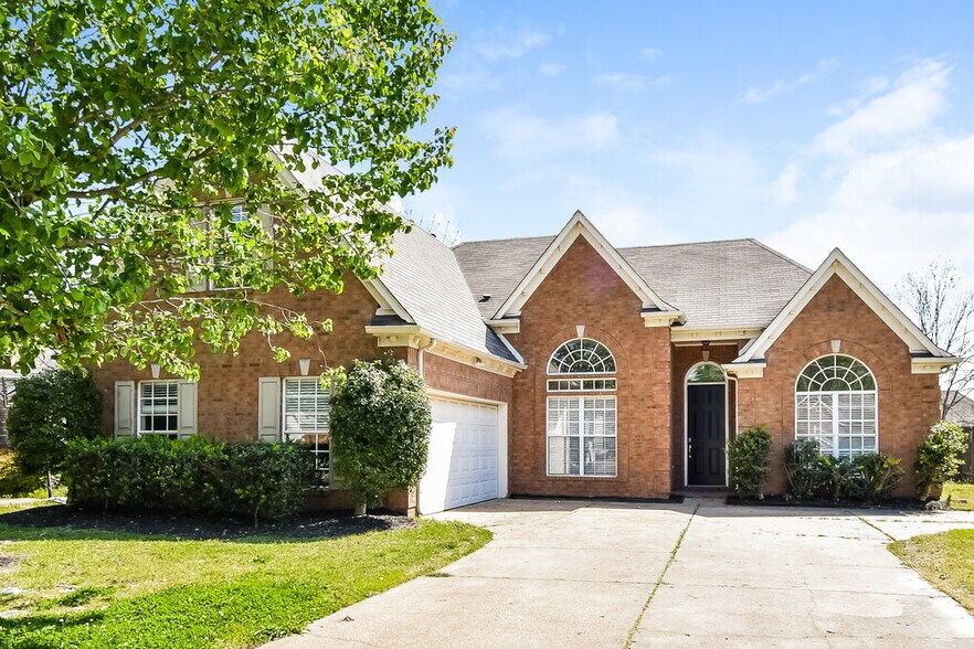 Building Photo - 964 Cully Rd