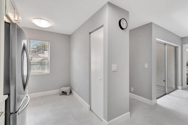 Building Photo - 14895 Builtmore Way