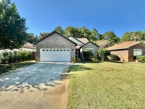 Building Photo - 302 Cll Escada