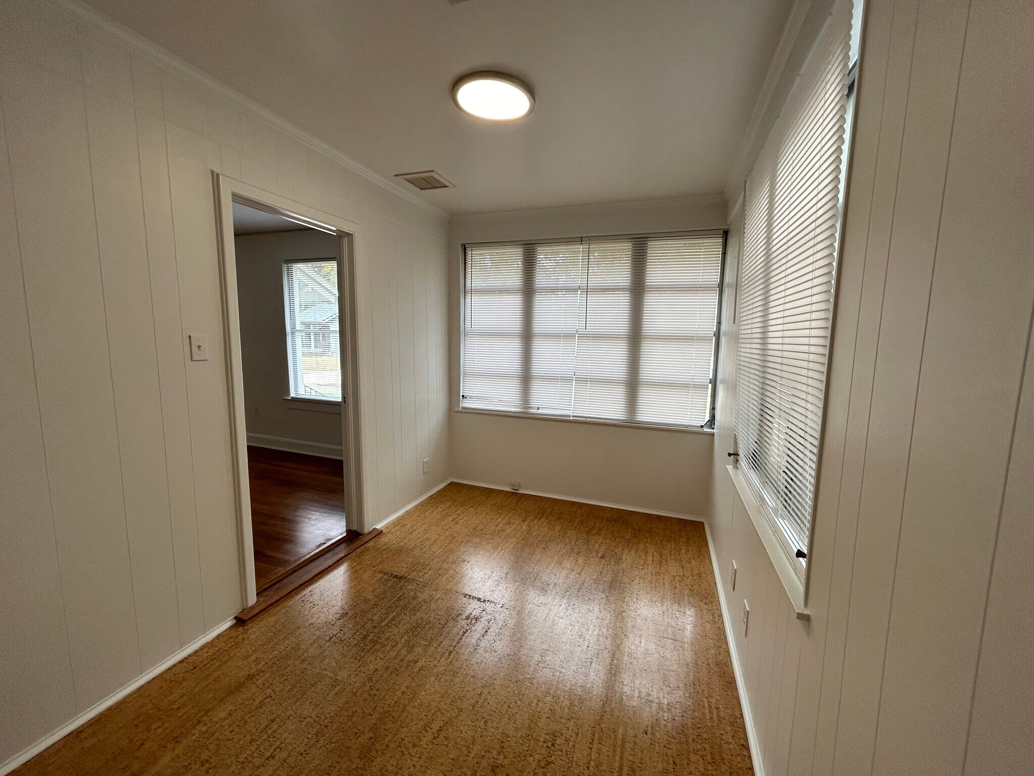 Building Photo - 2114 Arcadia Pl