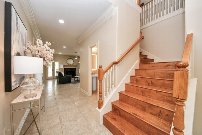 Building Photo - 14207 Jade Cove Dr