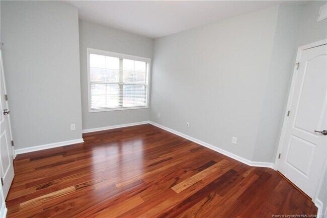 Building Photo - 8367 Primanti Blvd