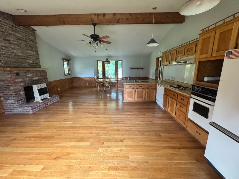 Building Photo - 432 Menees Ln