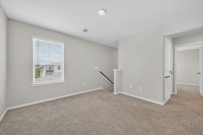 Building Photo - 8304 Bristlecone Pne Wy