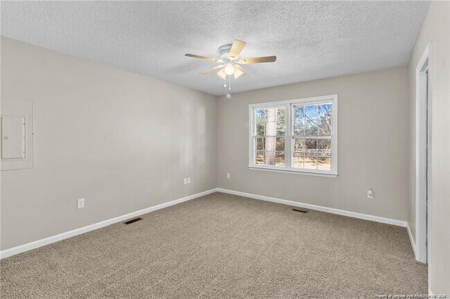 Building Photo - 3101 Ansley Dr