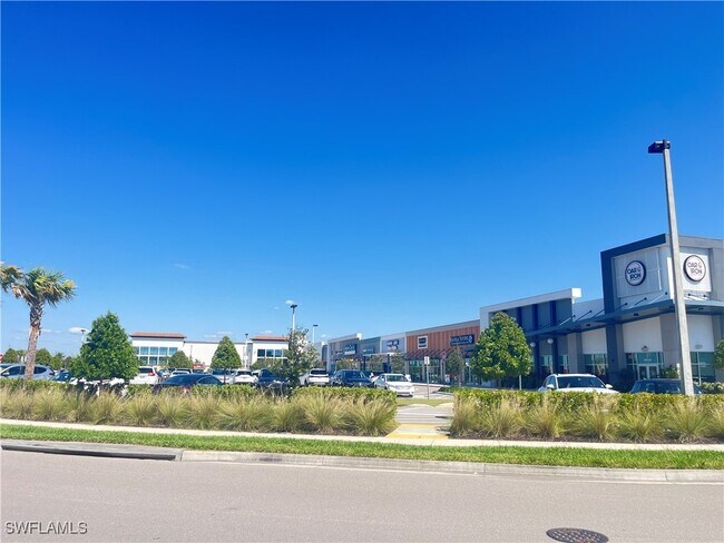 Building Photo - 14764 Pinnacle Pl