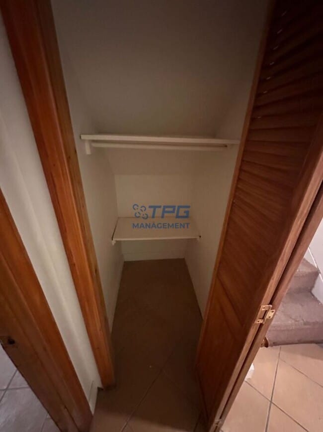 Building Photo - 235 Arlington Ave