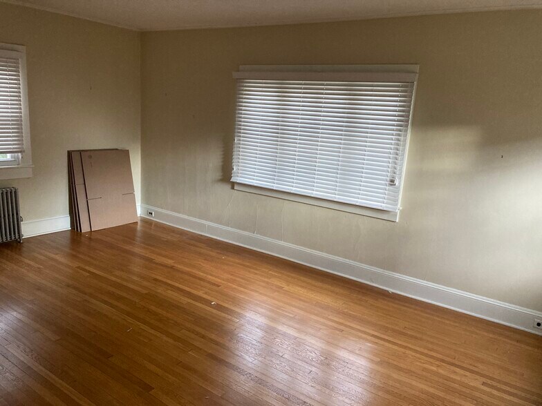 Building Photo - 1512 Delaware St