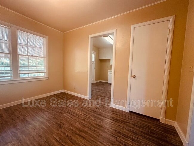Building Photo - 3134 NW 49th St