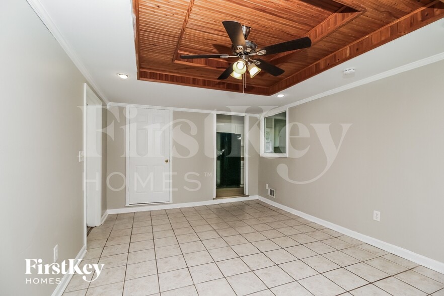 Building Photo - 1470 Mountain View Cir NW