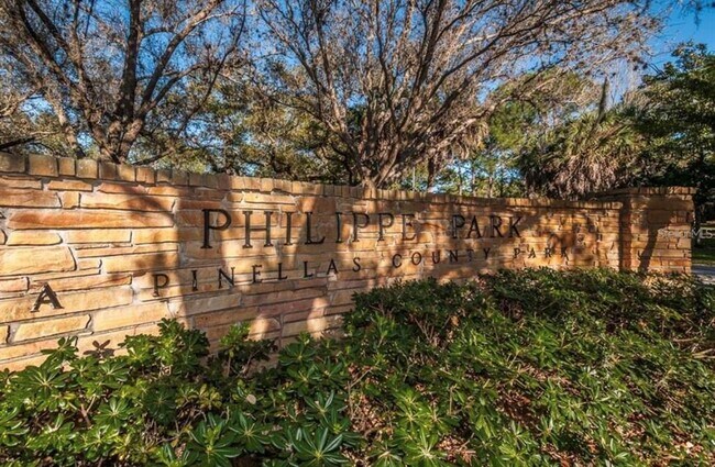 Building Photo - 2097 Swan Ln