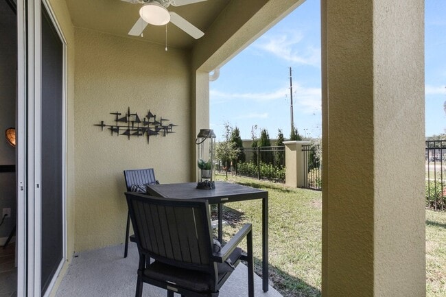 Building Photo - 9818 Red Eagle Dr