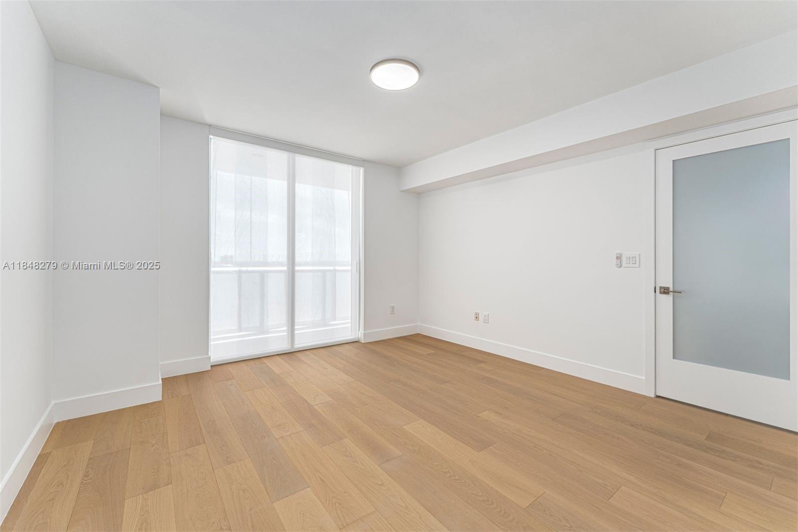 Building Photo - 50 Biscayne Blvd