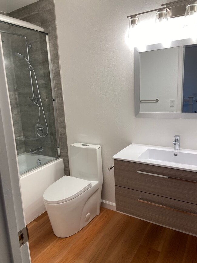 Building Photo - 1725 Tampico Ct