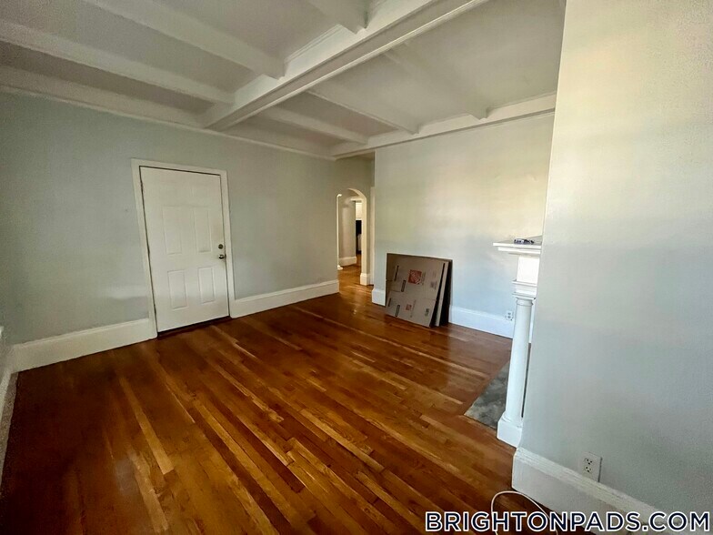 Building Photo - 1789 Commonwealth Ave