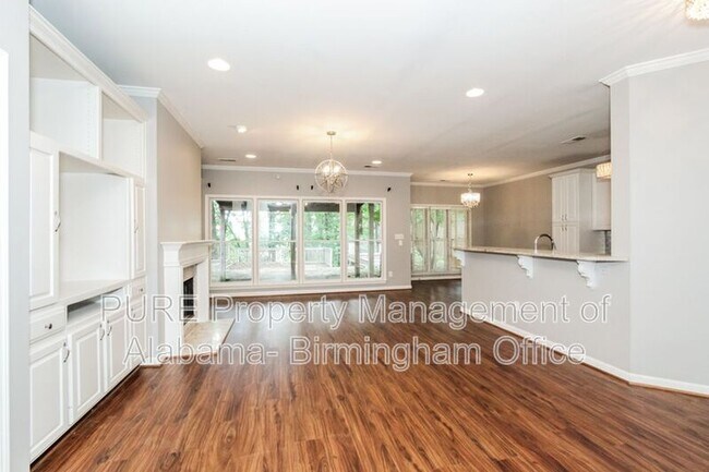 Building Photo - 1135 Berwick Rd