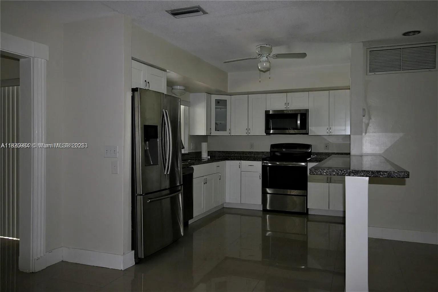 Building Photo - 4534 Van Buren St