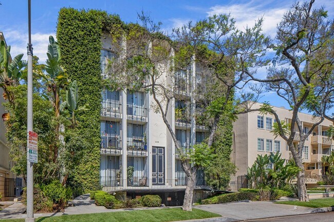 Building Photo - 409 Palm