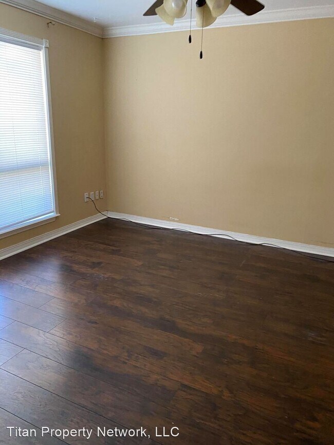 Building Photo - 2 br, 2 bath House - 7304 Fern Ave #19