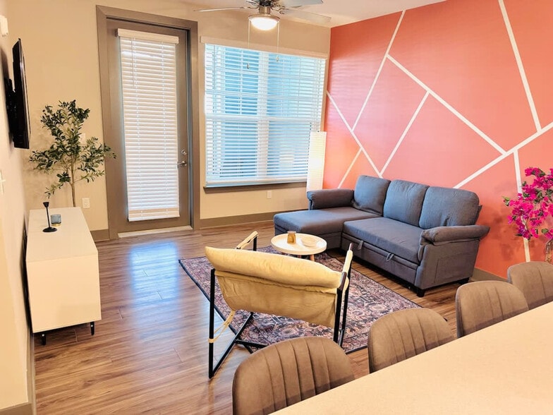 Building Photo - 9244 Vintage Hills Way