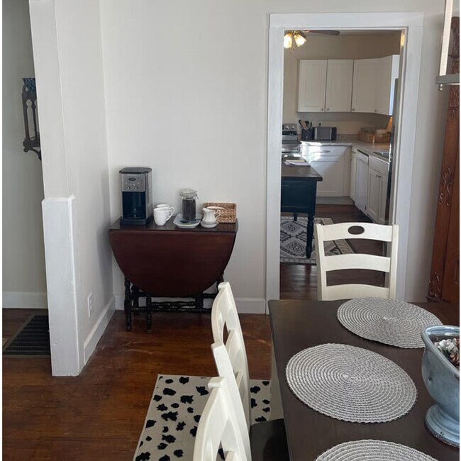 Building Photo - 161 Calhoun Rd